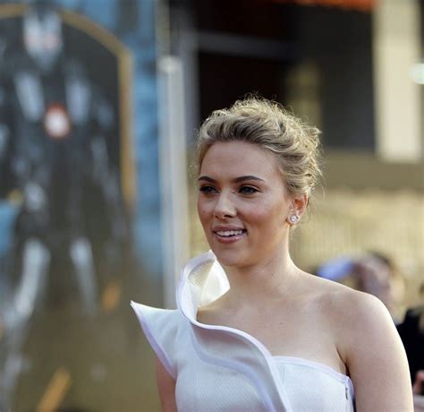 scarlett johansson deepfake nude|Scarlett Johansson Nude Fake Photos